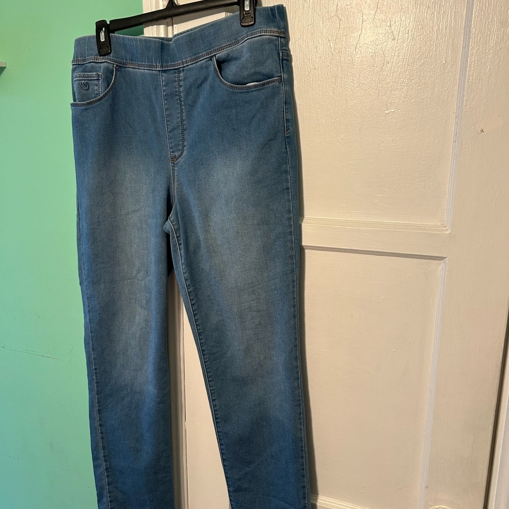 Gloria Vanderbilt Blue Soft Denim Comfortable Fit